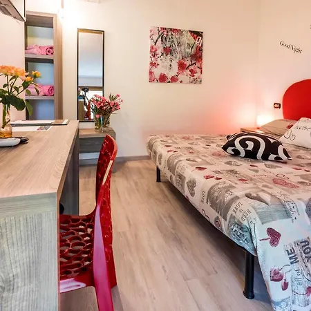 לינה וארוחת בוקר Valtellina Mon Piateda