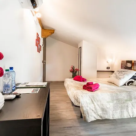 לינה וארוחת בוקר Valtellina Mon Piateda